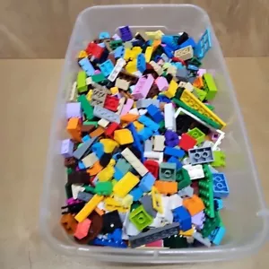 Lego Verschiedenes Verschiedene Lot 3+ Pfund Vintage/Modern Lego Teile gebraucht guter Zustand - Bild 1 von 6