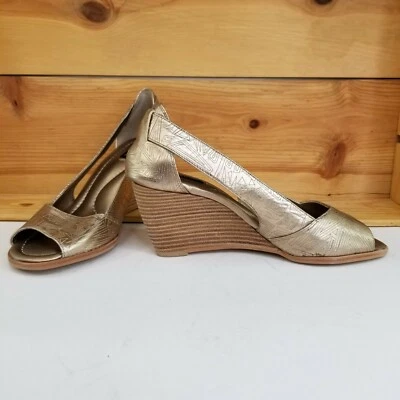 Anabela Alex Marie dourada biqueira aberta tamanho 8M - Imagem 1 de 4