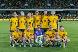 MATILDAS 2023 Australian women’s World Cup soccer football TEAM POSTER, BARGAIN - Picture 1 of 1