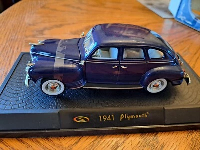 Signature Models Diecast 1941 Plymouth Sedan, Blue, 1:32, NIB - Image 1 of 4