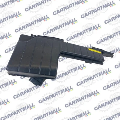 2011-2017 Nissan Quest 3.5L Air Inlet Duct Cleaner Box Assembly OEM - Image 1 of 4