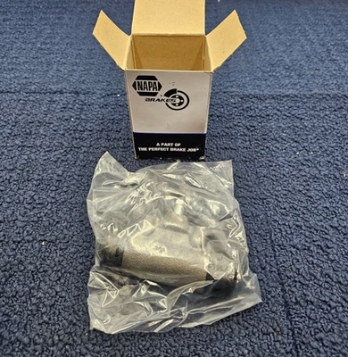 Cilindro de rueda trasera Napa 37690 para Toyota T100 1993-1998 - camioneta Foto 1 de 4