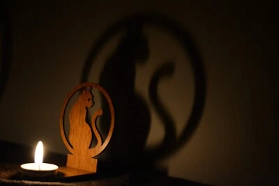 Candelabro de madera minimalista, regalo de velas, candelabro para decoración de habitaciones Foto 1 de 4