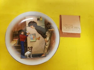 Special Memories Creation of Love Mother's Day 1985 Avon collector plate 22k Gld - Picture 1 of 4
