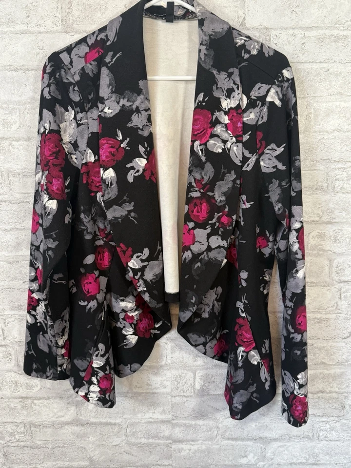 Torrid Jacket Floral Front Blazer Stretch Black Pink Gray Nylon Heavy Size 0 - Image 1 of 4