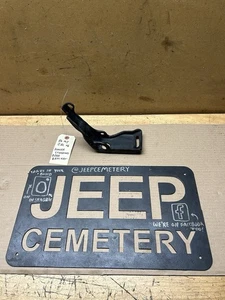 84-86 Jeep Cherokee XJ MJ GM Chevy 2.8L V6 Power Steering Pump Rear Bracket - Picture 1 of 9
