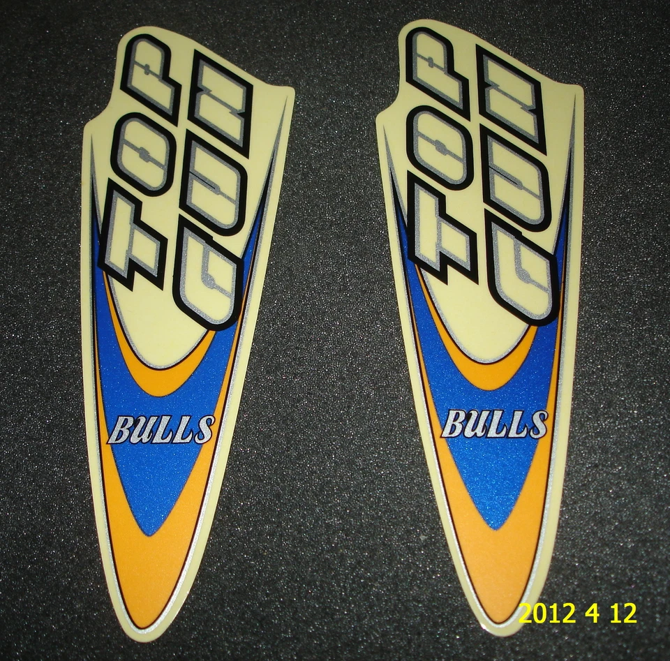 2 AUTHENTISCHE TOP GUN BULLS FAHRRADRAHMEN GABEL AUFKLEBER / ABZIEHBILDER - Bild 1 von 1