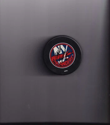 Disco autografiado Mike Bossy de los New York Islanders con estuche protector. Foto 1 de 3