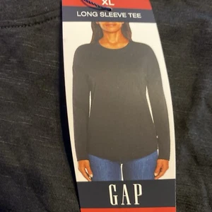 GAP Women's Long Sleeve Lightweight Crew Neck Slub Jersey Tee Size XL NWT - Picture 1 of 2