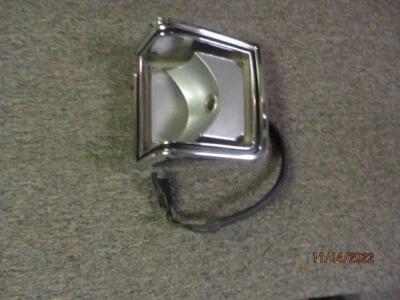 NOS MOPAR 75-77 DODGE ROYAL MONACO, RF SIGNAL/PARKING LAMP HOUSING - Image 1 of 4