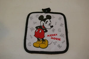 Vintage 1980s Mickey  Mouse Disney Kitchen Pot Holder / Oven Mitt - Picture 1 of 3