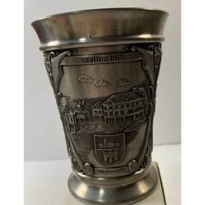 Diseño de escudo de armas de vidrio de chupito de peltre Zinn Becker Stuttgart de 6 onzas - Imagen 1 de 4