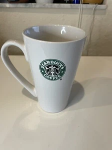 Starbucks White Mug With Green Mermaid Siren Logo 17 oz Tall Cup 2007 - Picture 1 of 6