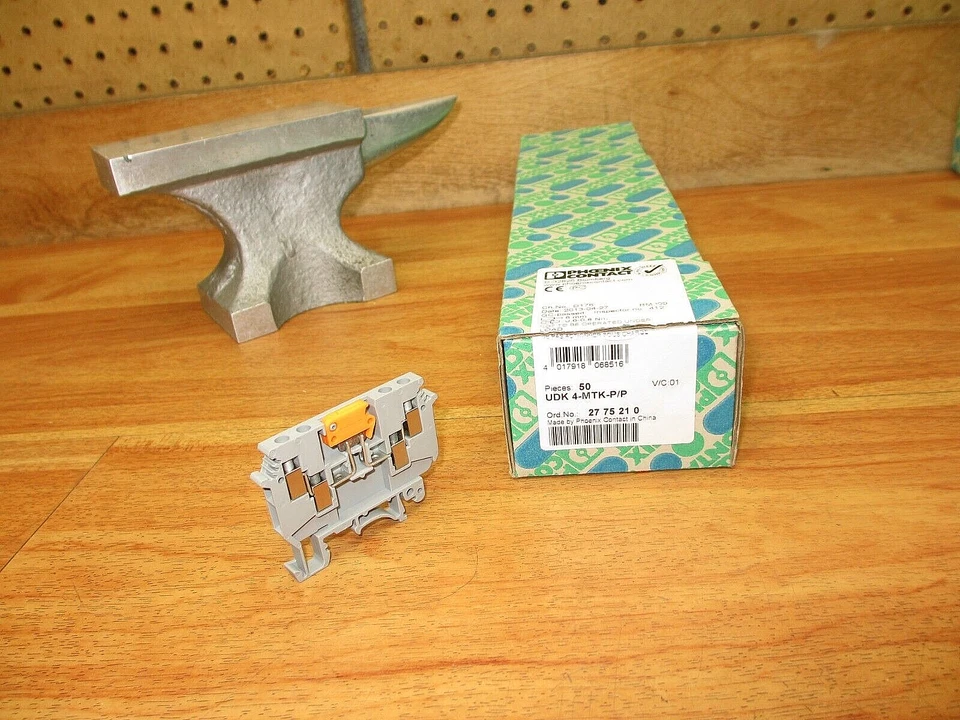 Phoenix Contact UDK 4-MTK-P/P Knife Disconnect Terminal Block