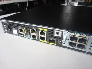 AU SELLER Cisco ISR4321/K9 V05 System Integrated Router+ 4G-LTE-GA - NO PSU INCL - Photo 1/8