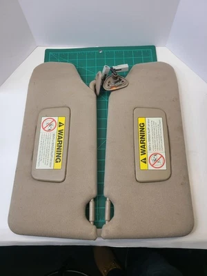 98–02 Honda Accord Sun Visors Gray OEM LH RH Pair Lighted Mirrors Driver Pass - Image 1 of 4