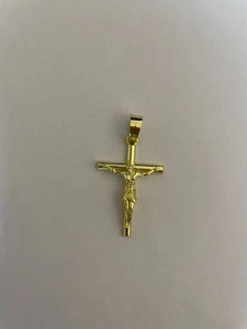 Colgante Religioso Cruz Jesucristo Chapado en Oro 18K Plata de Ley - Imagen 1 de 4