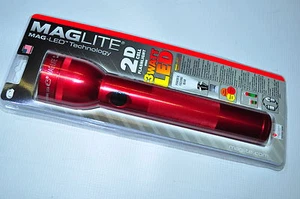 Maglite® ST2D036 LED BLITZLICHT 2 ZELLEN D Made in USA - Rot - NEU IN VERPACKUNG   - Bild 1 von 3