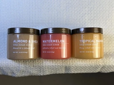 Surtido de 3 exfoliantes de azúcar de karité Foto 1 de 4