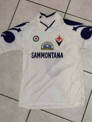 MAGLIA DELLA FIORENTINA SPONSOR SAMMONTANA NR 9 BATISTUTA NON ORIGINALE  - Immagine 1 di 3