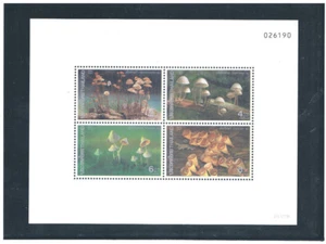 THAILANDIA 1993 Funghi (Flora) S/S CV $3,75 - Foto 1 di 1