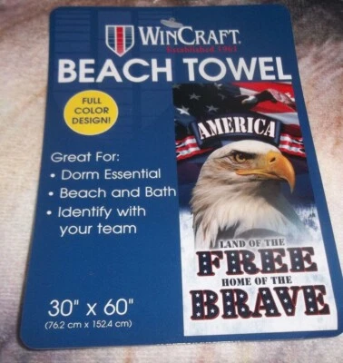 Toalla de playa Land of the Free, Home of the Brave - 30" X 60" Foto 1 de 3