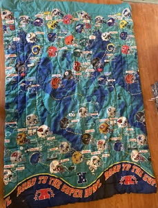 Vintage 1997 NFLP Road to the Superbowl Football Twin Sized Comforter *READ* - Picture 1 of 6
