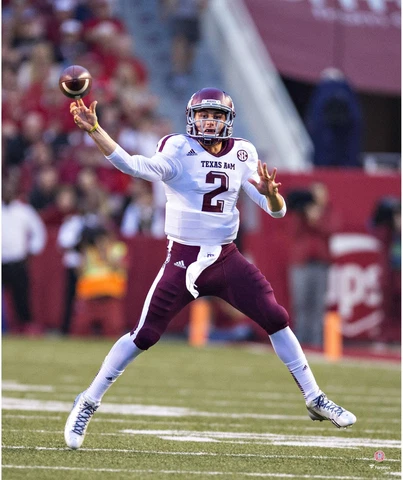 Johnny Manziel Texas A&M Aggies Unsigned Throwing Photograph Cover