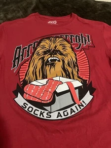 Star Wars Chewbacca Fifth Sun kurzärmliges T-Shirt Herren mittelgroße rote Socken Aga - Bild 1 von 5