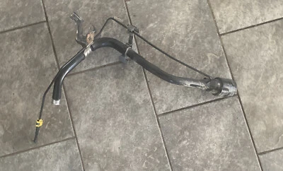 05 06 07 08 09 10 SCION TC Fuel Filler Neck — 第 1/2 张图片