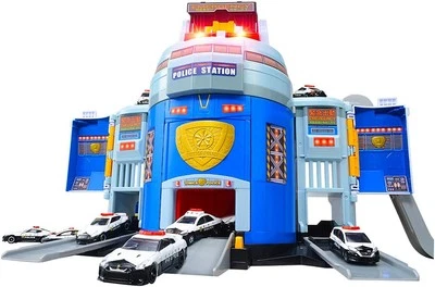 TAKARA TOMY Tomica World Transformation! DX Police Station - Image 1 of 4