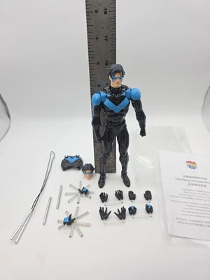 NIGHTWING NO. 175 MAFEX BATMAN HUSH MEDICOM TOYS LOOSE ACTION FIGURE COMPLETE  - Image 1 of 4