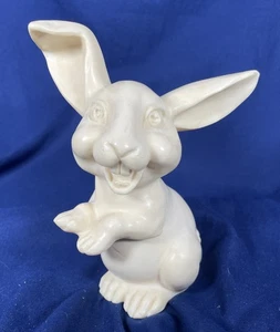 Vtg Signed A. Santini Italy Carved Alabaster Smiling Rabbit Bunny rabbit - Picture 1 of 9