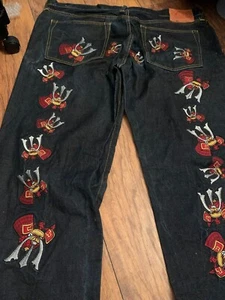 Evisu Red Selvedge Samari Helmet Embroidered Denim Jeans Vintage Rare, Size 42 - Picture 1 of 13