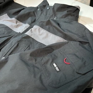 Eddie Bauer EBTEK Jacket Mens M Black Zip Waterproof Windbreaker Hiking GoreTex - Picture 1 of 16