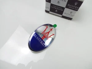 NEU&ORIG Maserati Granturismo Quattroporte Levante Emblem Logo Tridente Badge - Picture 1 of 2