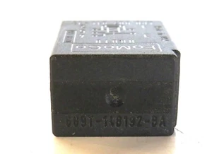 GENUINE FORD S MAX 5 PIN MULTIFUNCTION RELAY 12V 6G9T 14B192 BA 06-14 - Picture 1 of 2