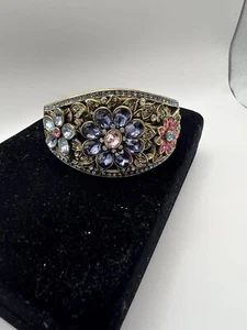 Signed Heidi Daus Glamorous Garden Crystal Cuff Bracelet - Picture 1 of 7