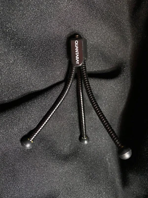 QUANTARAY Pocket Tripod Metal Tape Top Carry 5" QT 10 Octopus Style - Image 1 of 3