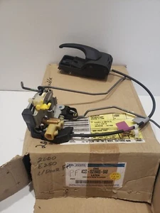 New OEM Ford 4C2Z-15219A65-BAB Latch Assembly - Bild 1 von 6