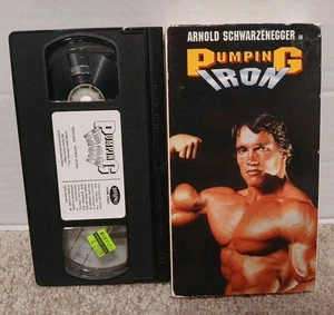 Arnold Schwarzenegger In Pumping Iron VHS 1976 - Bild 1 von 6