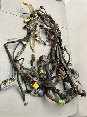 2001 Chevy Silverado Sierra 1500 5.3L Interior Behind Dash Wiring Harness 99-02 - Image 1 of 4