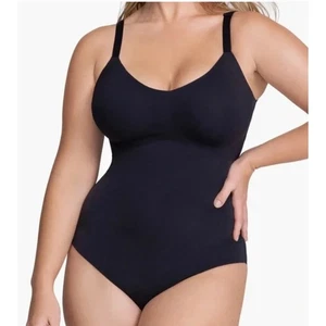 Nuevo con etiquetas Body Honey Love Cami en Negro Talla Grande - Imagen 1 de 9