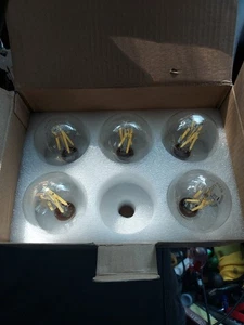 1 box Dimmable G 16.5 LED Light Bulb 2700K 4W=40W E12 CANDELABRA 5 BULBS - Picture 1 of 3