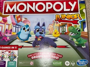 Monopoly Junior 2 Brettspiele in 1 Familienspiel ab 4+ (neu-versiegelt) - Bild 1 von 22