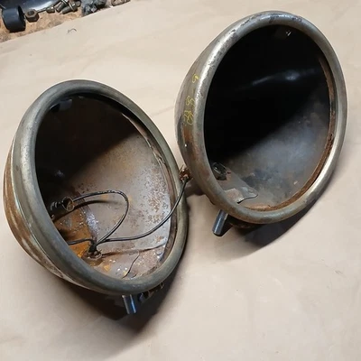 Cubos de faros comerciales Ford Modelo A 1928-1929 con anillos de ajuste carcasa lámpara Foto 1 de 4