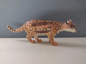SELTENE K&M International Ozelot Miniatur Spielzeug Kunststoff Tier Figur - Bild 1 von 12