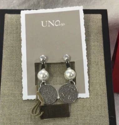 NUEVO Pendientes Uno de 50 ALEXANDRIA Perla Chapada Moneda Foto 1 de 4
