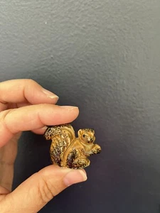 Figura de ardilla de colección Dime Store Japón figura Knick Knack exhibición animal manchado - Imagen 1 de 5