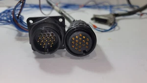 Montaje de panel conector macho hembra CXA 15 pines y 15 puertos con cables de hasta 3 pies de extensión - Imagen 1 de 13